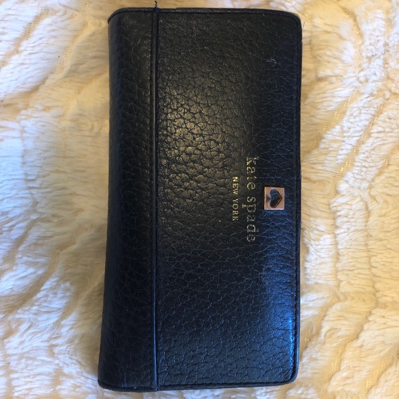 Kate Spade Wallet - Picture 1 of 4